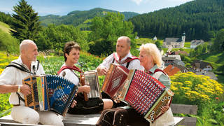Musikgruppen im Naturpark in der Steiermark